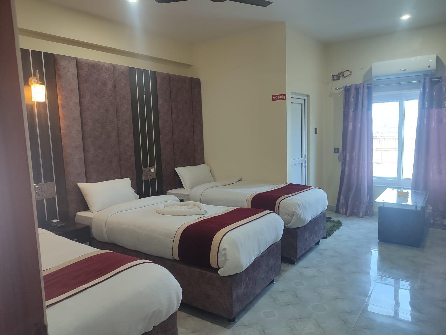 Hotel Hot Pot, Dhangadhi المظهر الخارجي الصورة